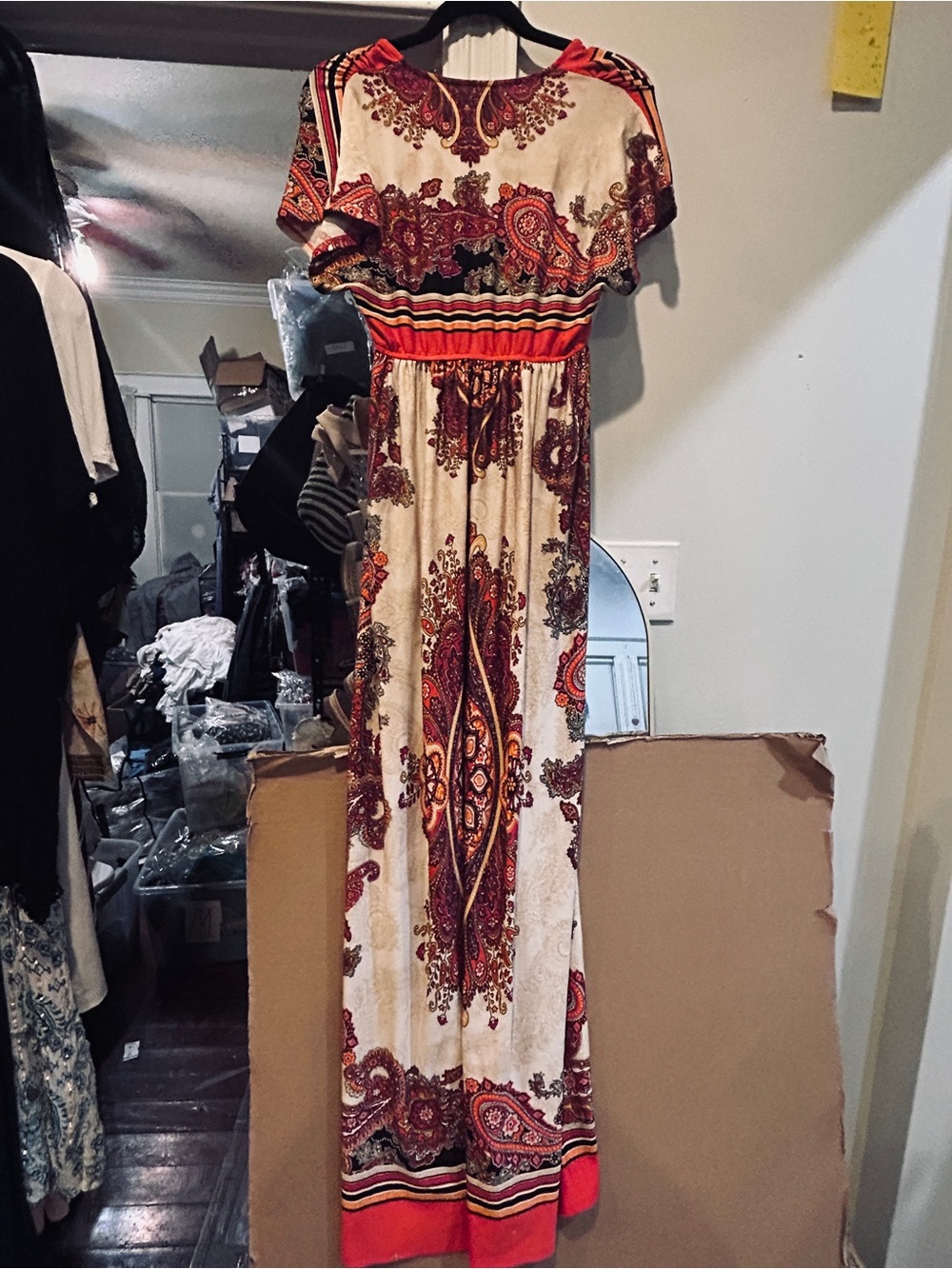 bailey blue Cream & Red Paisley V‑Neck Maxi Dress - Picture 8 of 8